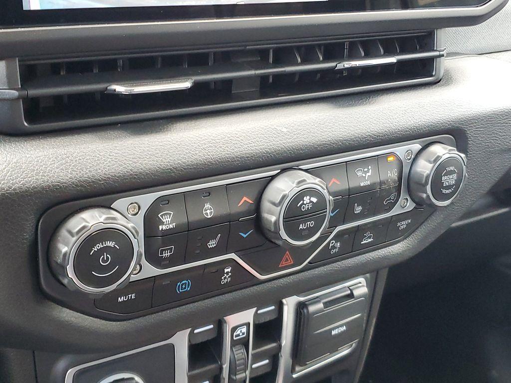 new 2025 Jeep Wrangler 4xe car, priced at $47,305