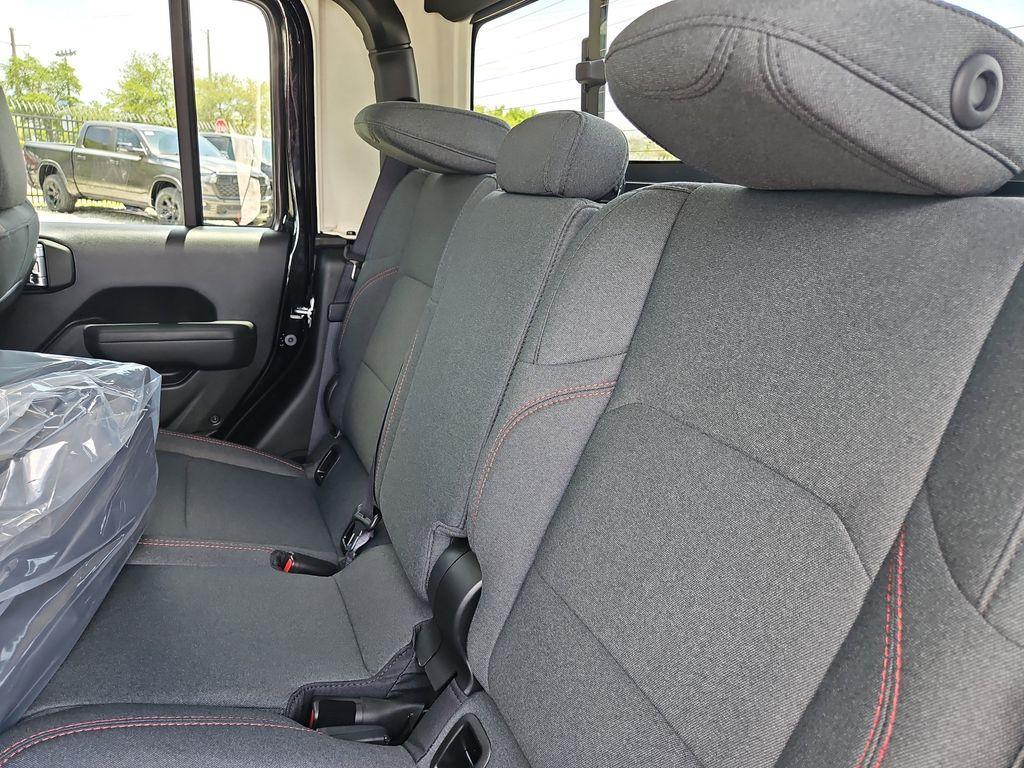 new 2025 Jeep Gladiator car, priced at $42,545