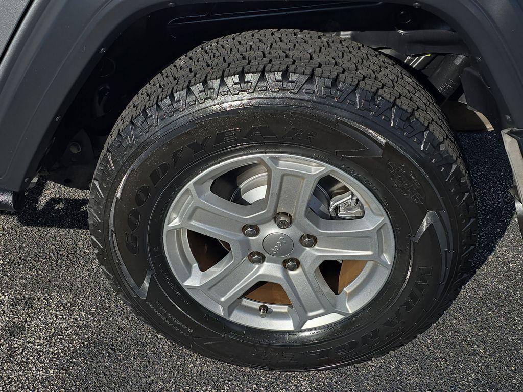 used 2020 Jeep Wrangler Unlimited car, priced at $22,990