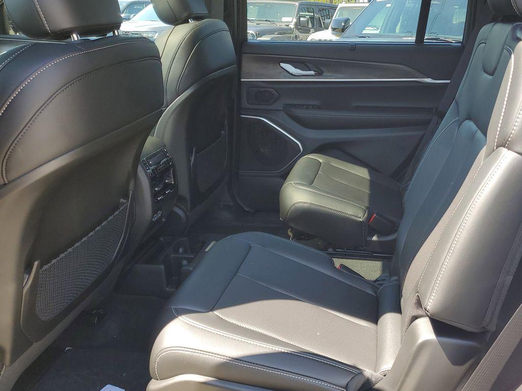 new 2025 Jeep Grand Cherokee L car, priced at $46,057