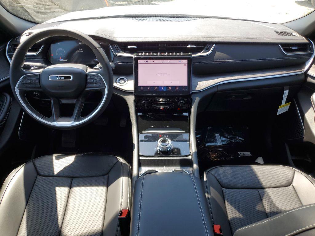 new 2025 Jeep Grand Cherokee L car, priced at $46,057