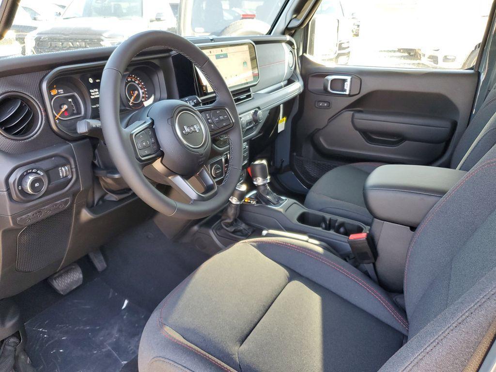 new 2025 Jeep Wrangler car, priced at $48,743