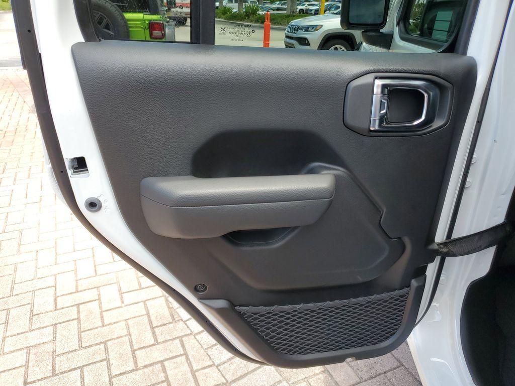 new 2025 Jeep Wrangler car, priced at $37,799