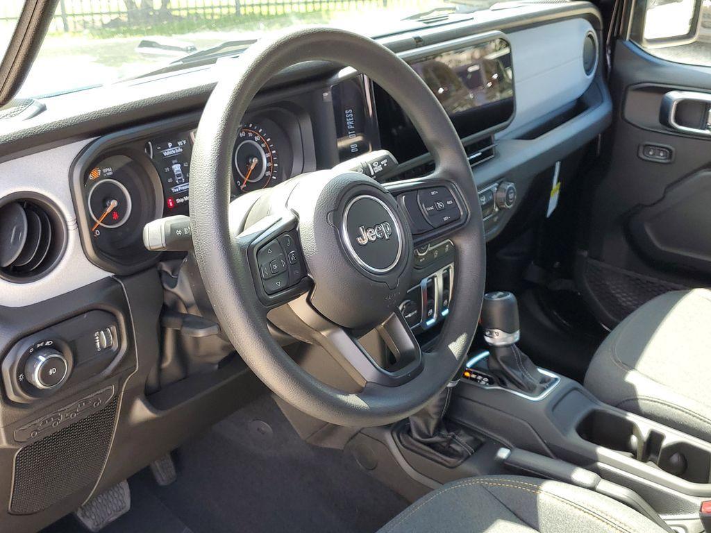 new 2025 Jeep Wrangler car, priced at $29,695