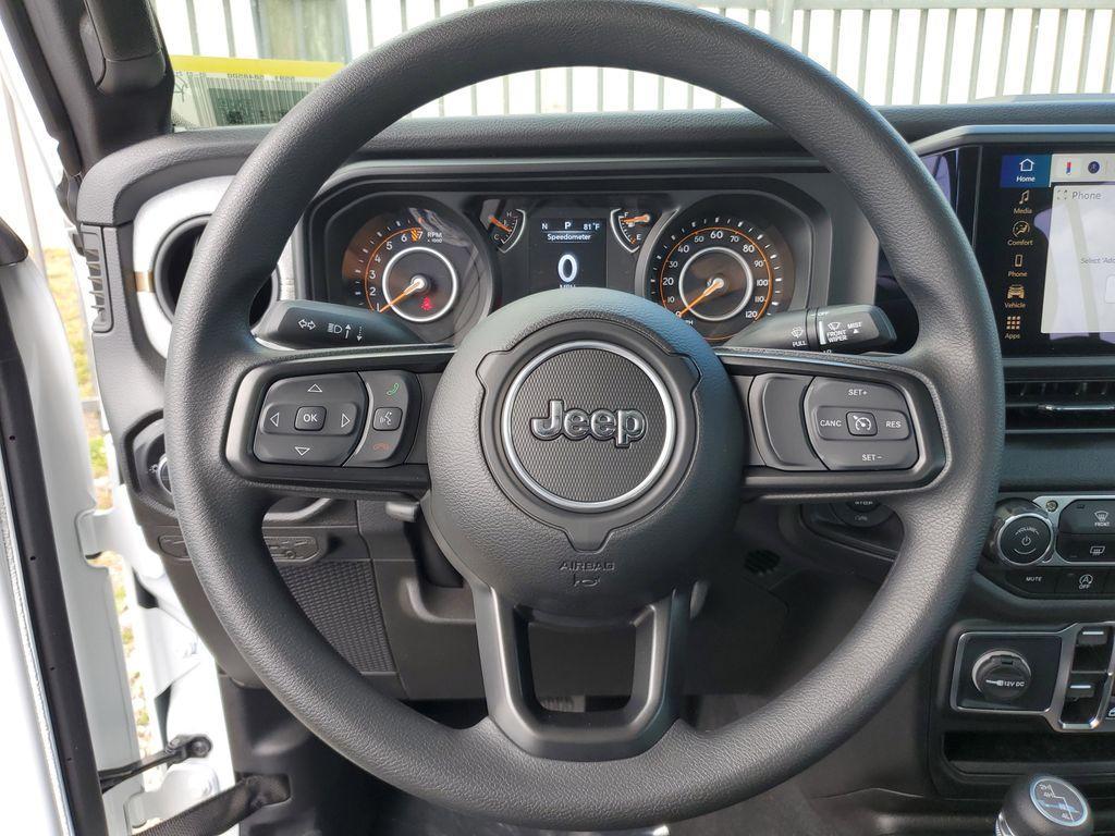 new 2025 Jeep Gladiator car, priced at $33,995