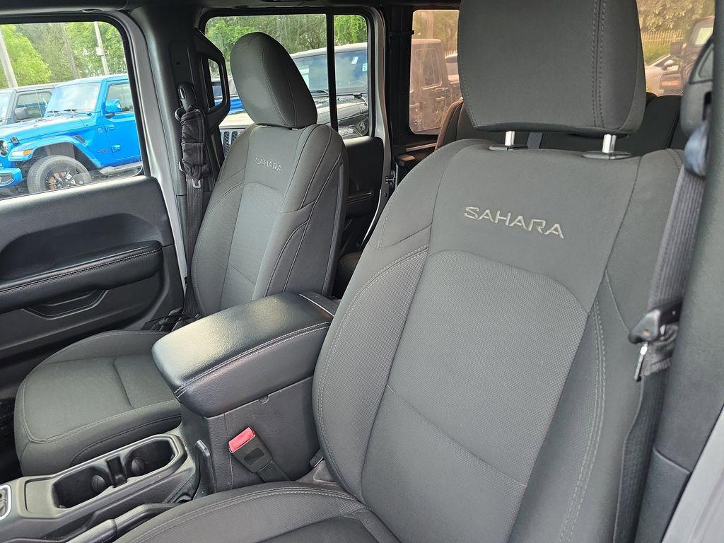 used 2018 Jeep Wrangler Unlimited car, priced at $17,990