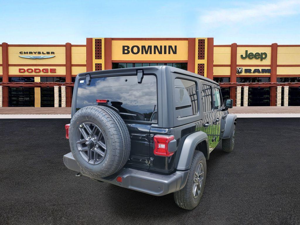 new 2025 Jeep Wrangler car, priced at $41,671