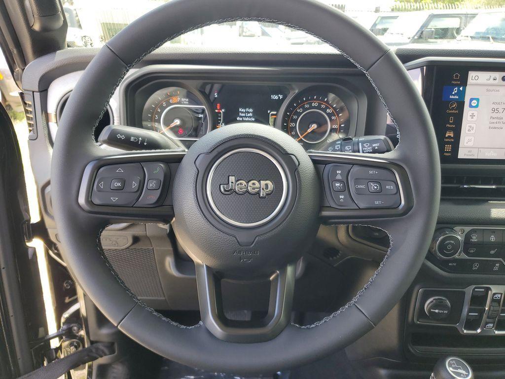 new 2025 Jeep Wrangler car, priced at $39,675