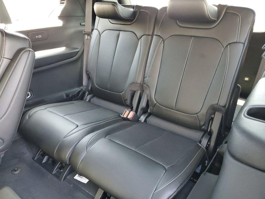 new 2025 Jeep Grand Cherokee L car, priced at $47,582
