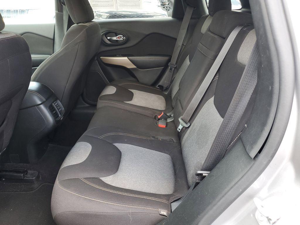 used 2018 Jeep Cherokee car, priced at $8,990