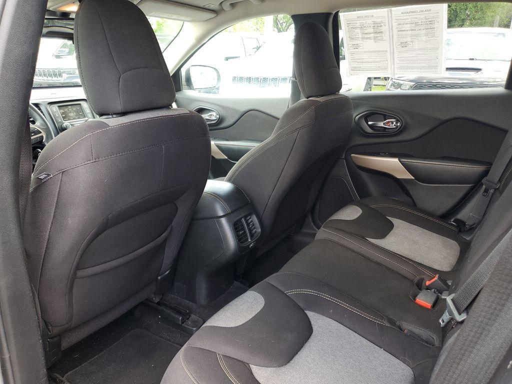 used 2018 Jeep Cherokee car, priced at $8,990