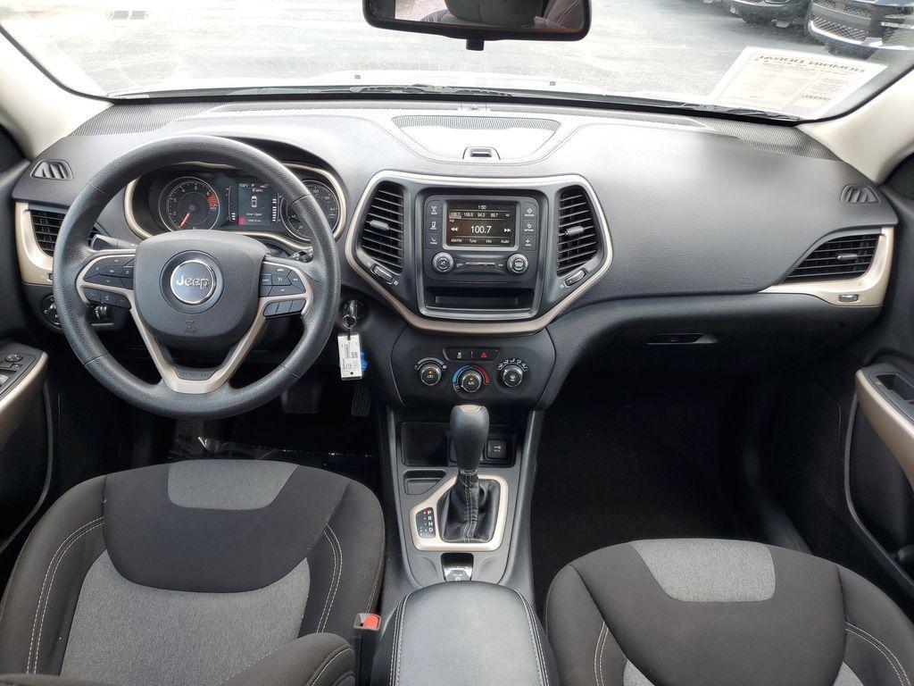 used 2018 Jeep Cherokee car, priced at $8,990