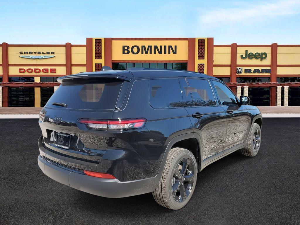 new 2025 Jeep Grand Cherokee L car, priced at $39,337