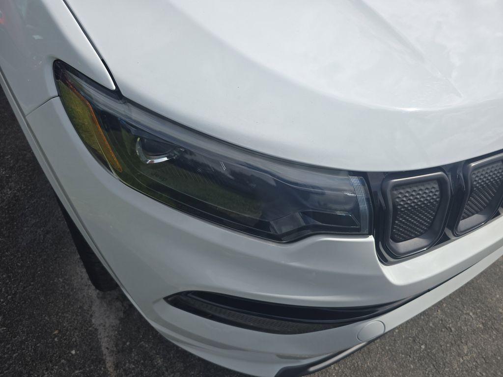 used 2022 Jeep Compass car, priced at $19,990