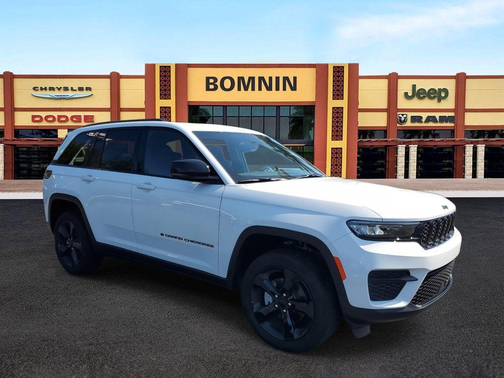 new 2025 Jeep Grand Cherokee car, priced at $37,580