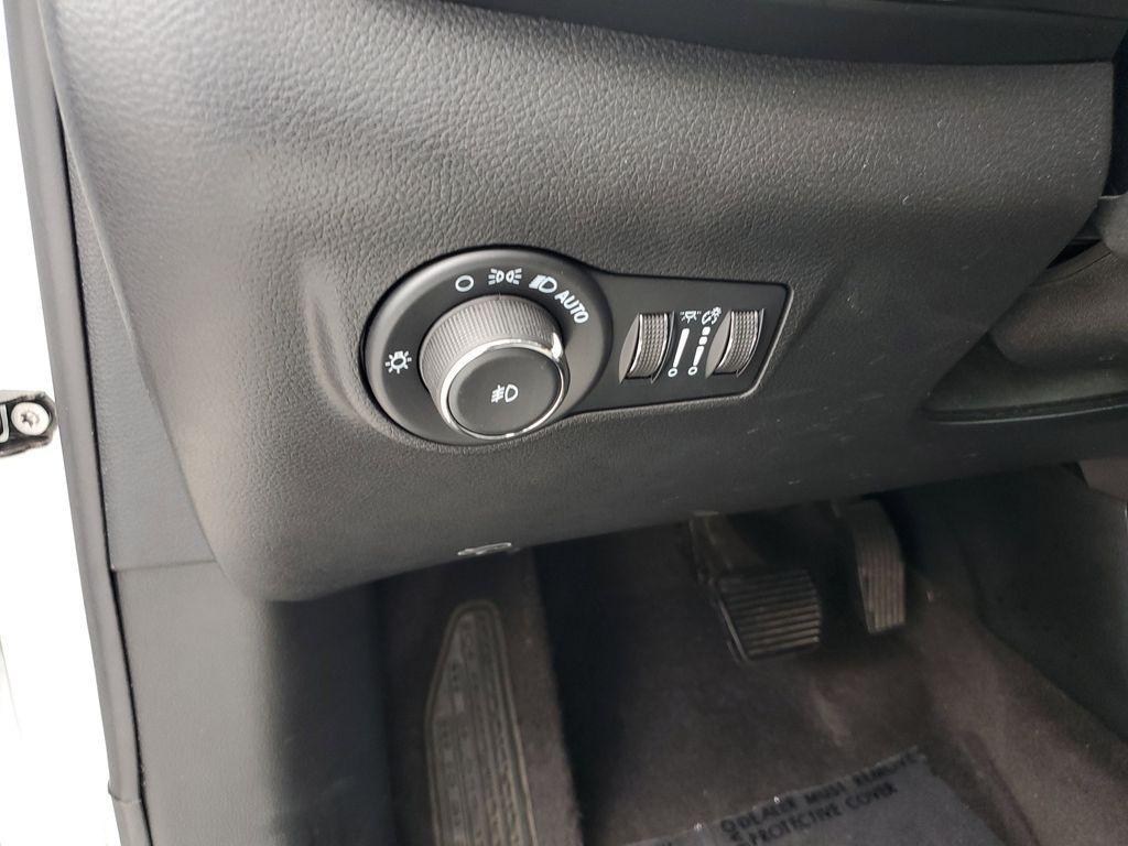 used 2022 Jeep Compass car, priced at $22,490