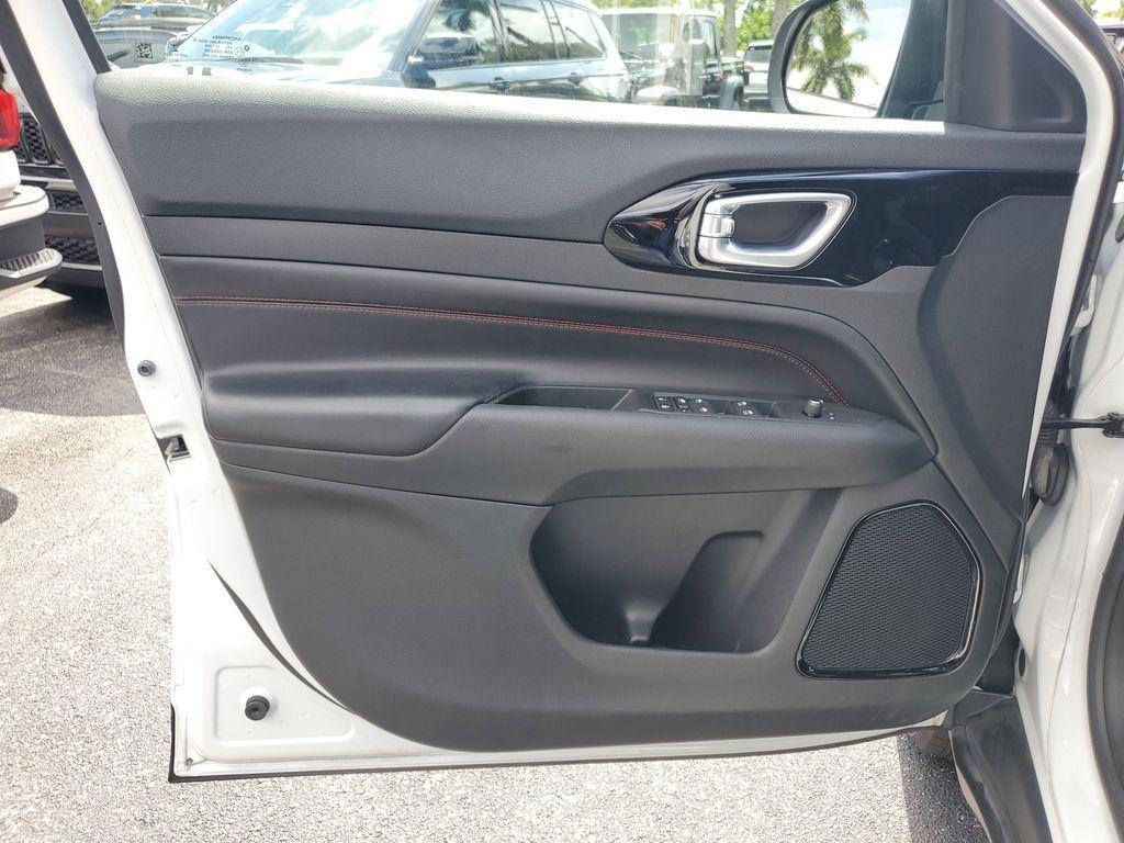 used 2022 Jeep Compass car, priced at $22,490