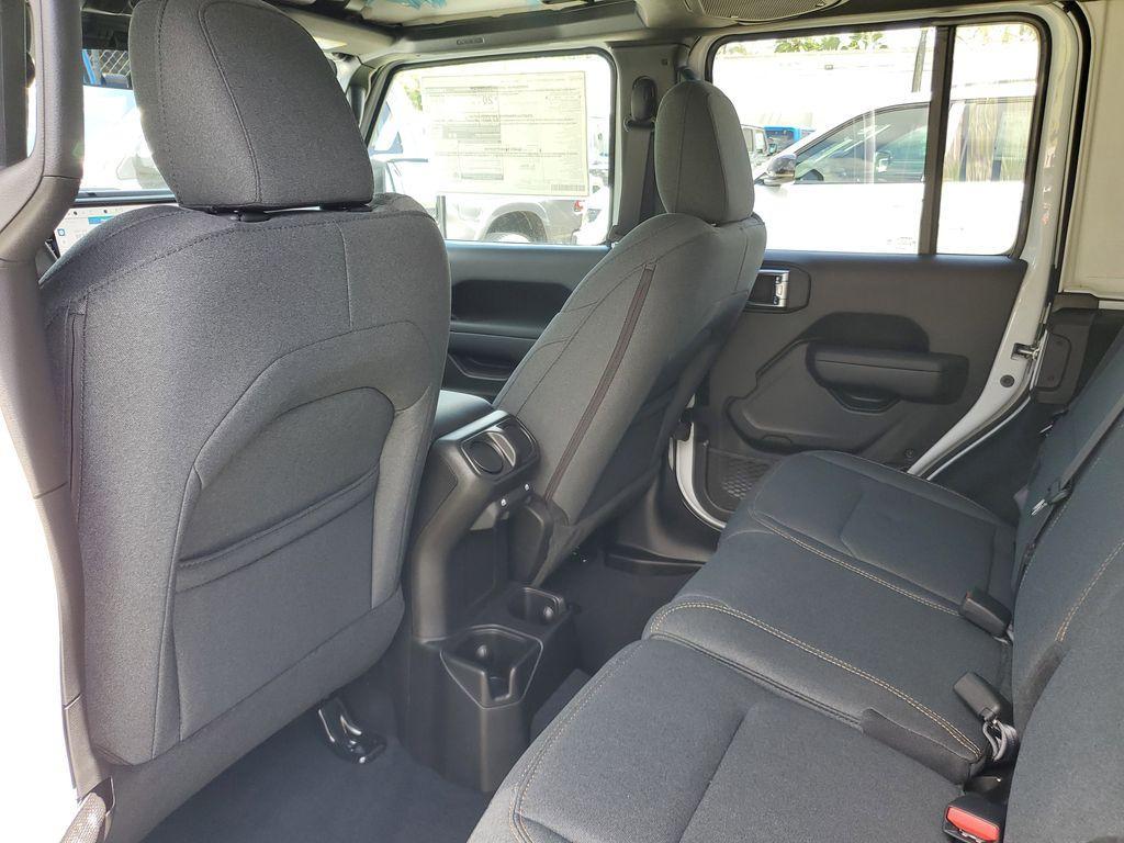 new 2025 Jeep Wrangler car, priced at $38,221