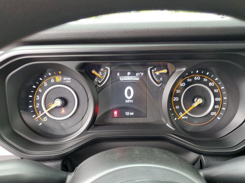 new 2025 Jeep Gladiator car, priced at $36,980