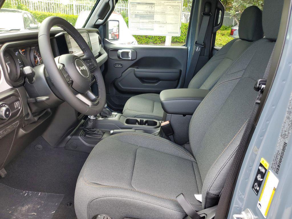 new 2025 Jeep Wrangler car, priced at $36,399