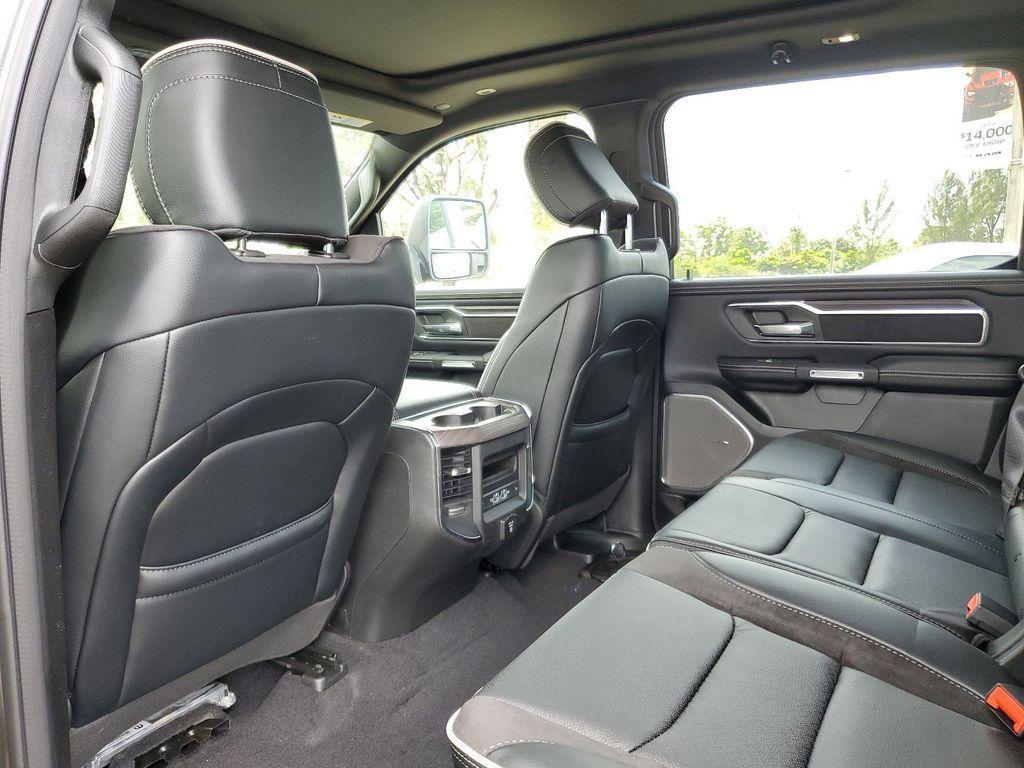 new 2025 Ram 1500 car, priced at $61,174
