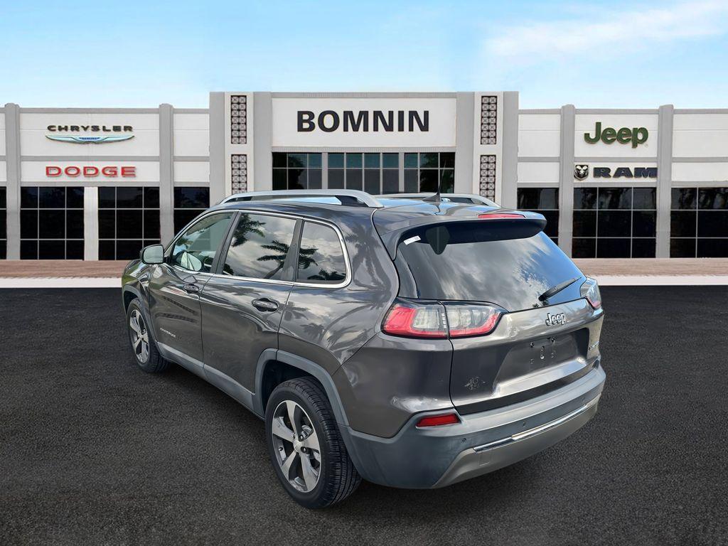 used 2019 Jeep Cherokee car, priced at $15,990