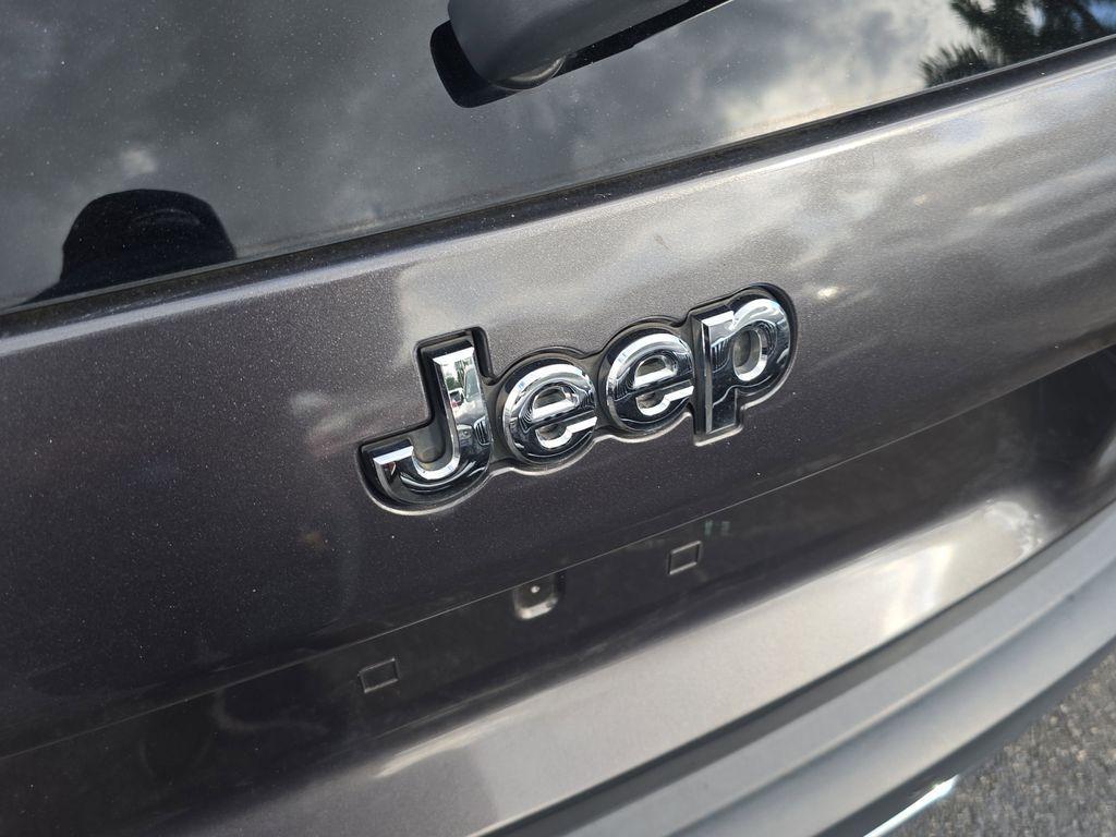 used 2019 Jeep Cherokee car, priced at $15,990