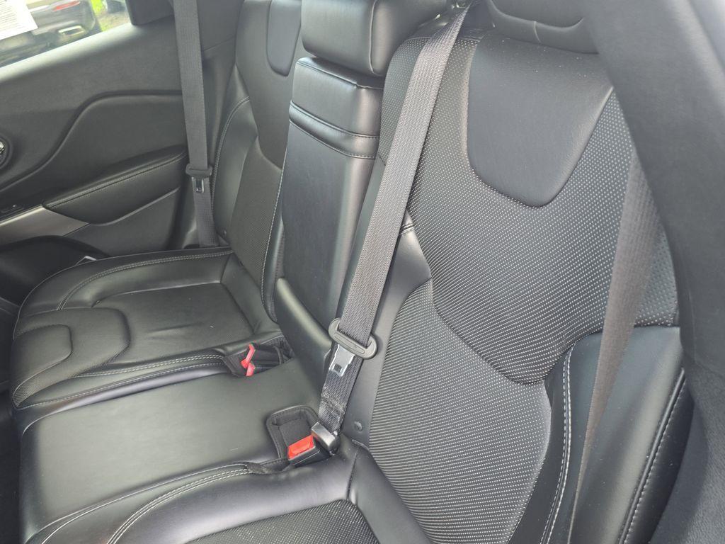 used 2019 Jeep Cherokee car, priced at $15,990