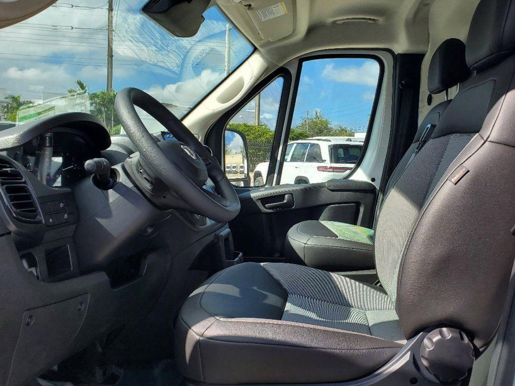 new 2025 Ram ProMaster 2500 car, priced at $52,400