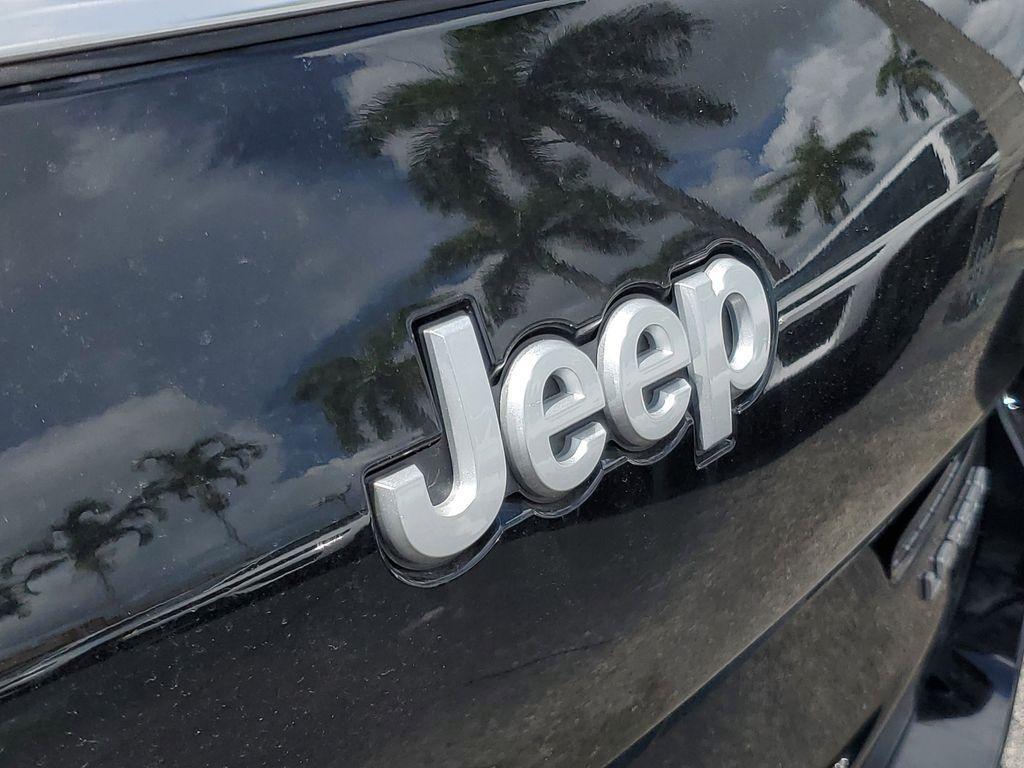 new 2025 Jeep Grand Cherokee L car, priced at $34,749