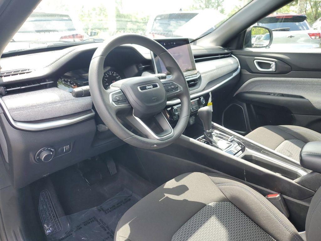 used 2023 Jeep Compass car, priced at $18,990