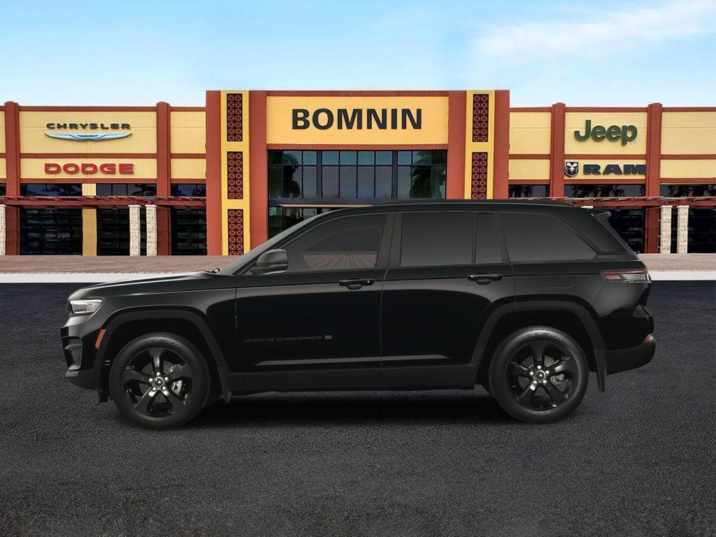 new 2025 Jeep Grand Cherokee car, priced at $39,300
