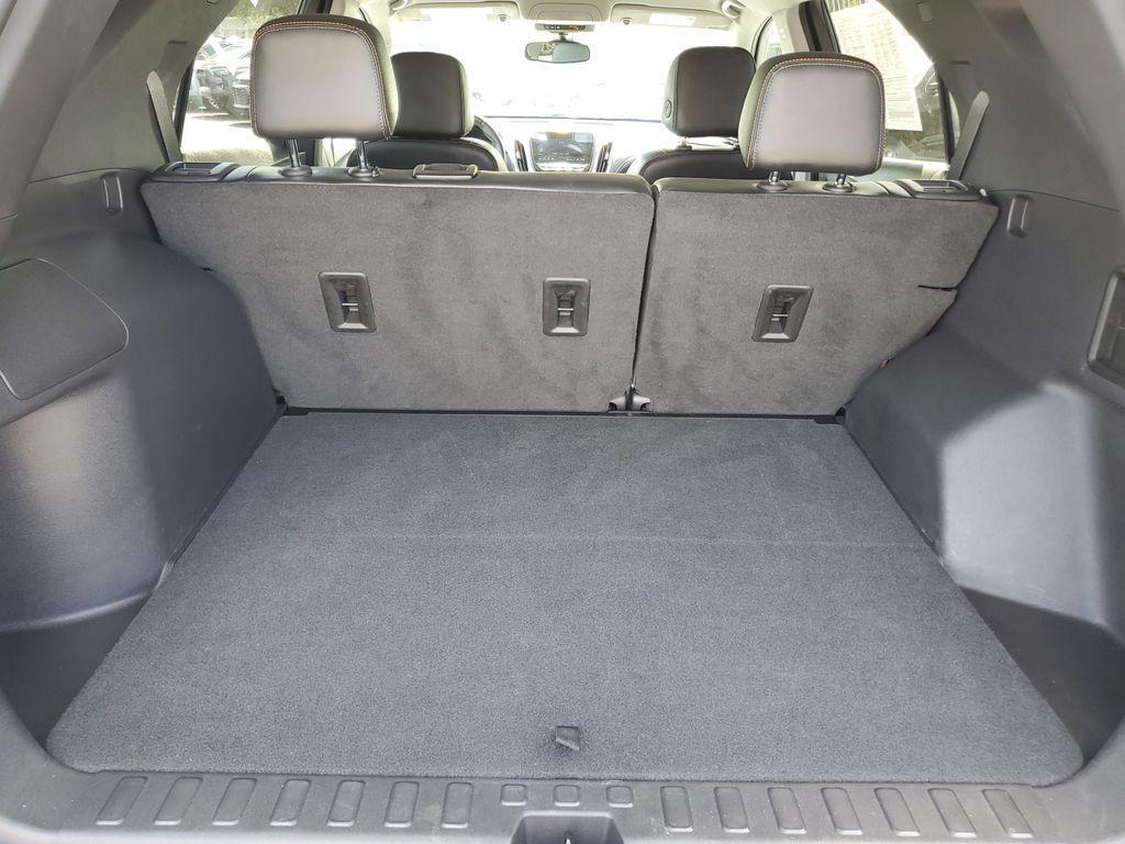 used 2022 Chevrolet Equinox car, priced at $18,490