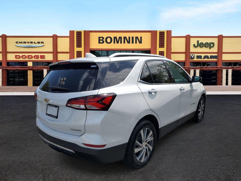 used 2022 Chevrolet Equinox car, priced at $19,690