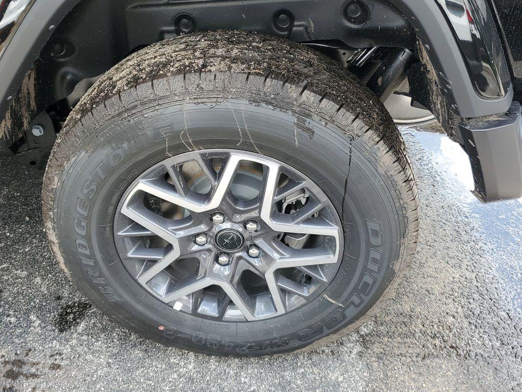 new 2025 Jeep Wrangler car, priced at $47,727