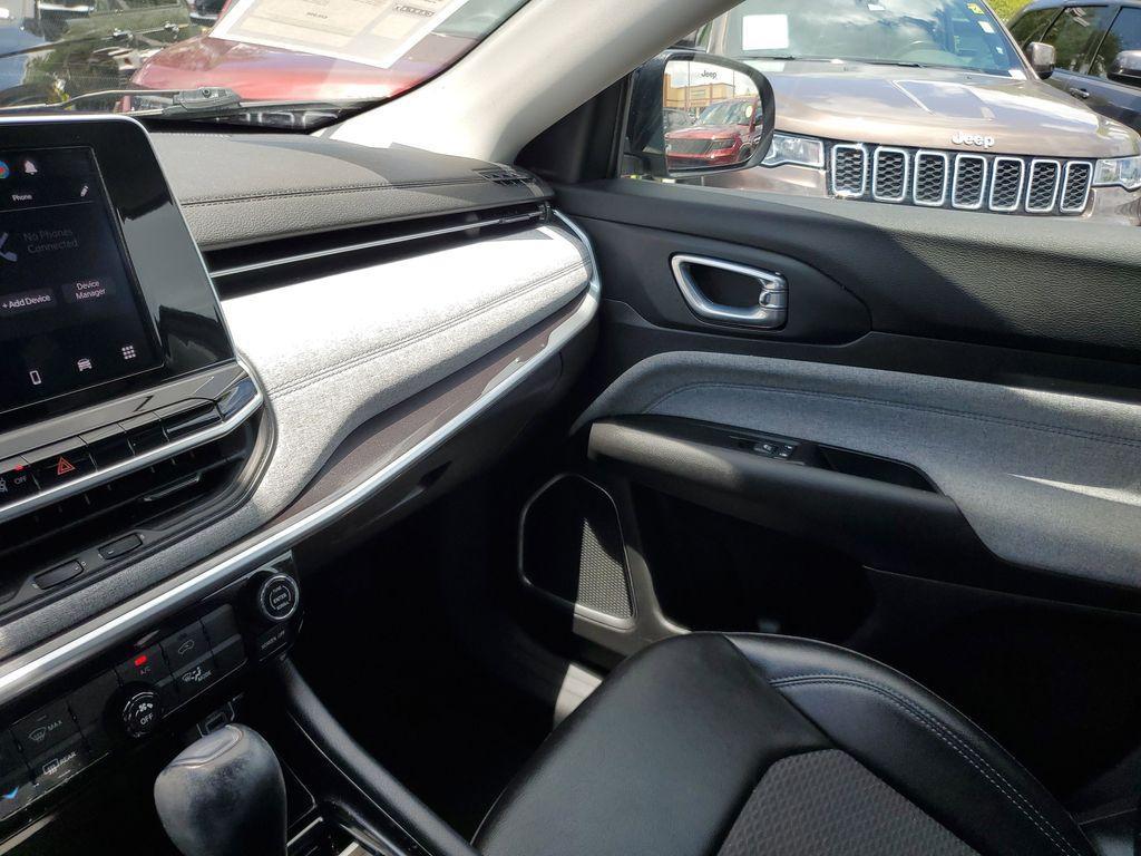 used 2022 Jeep Compass car, priced at $18,690