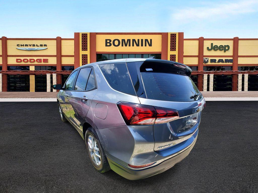 used 2024 Chevrolet Equinox car, priced at $20,990
