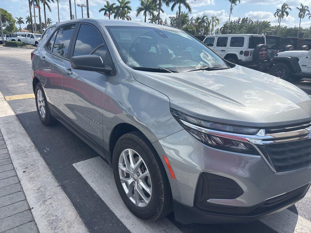 used 2024 Chevrolet Equinox car, priced at $21,490