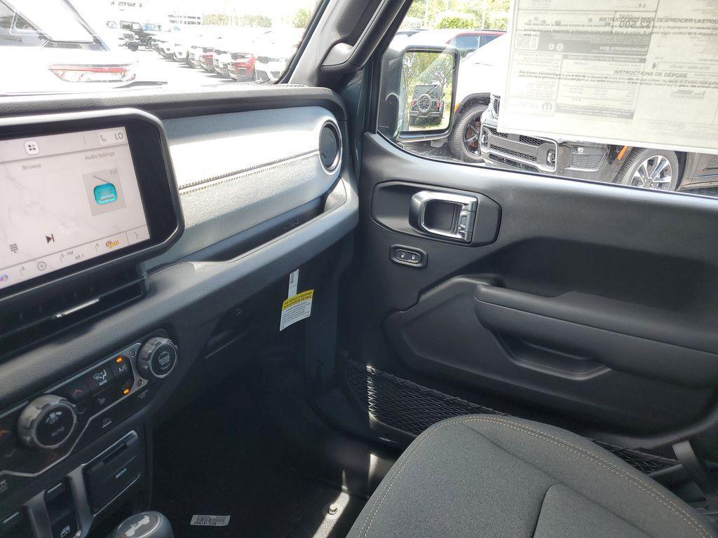 new 2025 Jeep Wrangler car, priced at $33,995