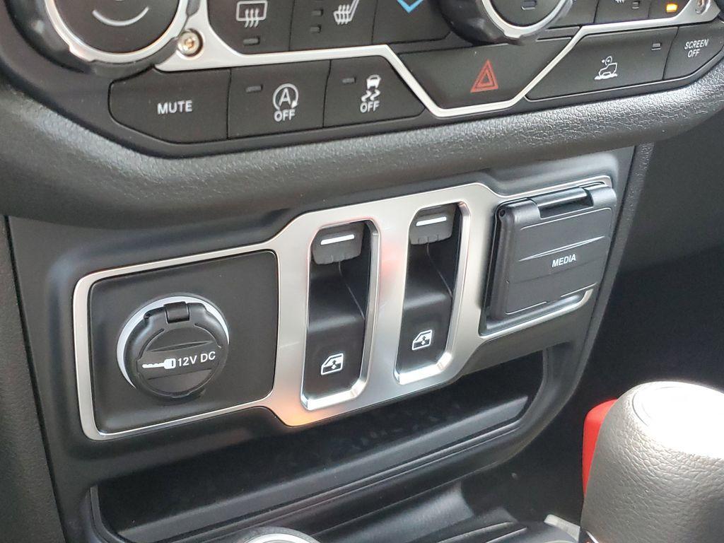 new 2025 Jeep Wrangler car, priced at $33,995