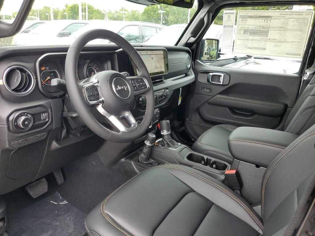 new 2025 Jeep Wrangler car, priced at $44,045