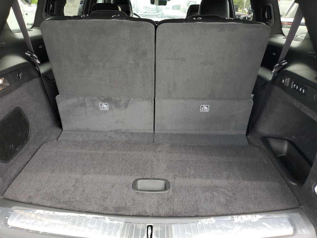new 2025 Jeep Grand Cherokee L car, priced at $54,870