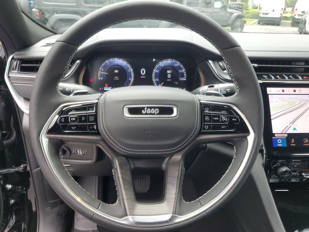 new 2025 Jeep Grand Cherokee L car, priced at $54,870