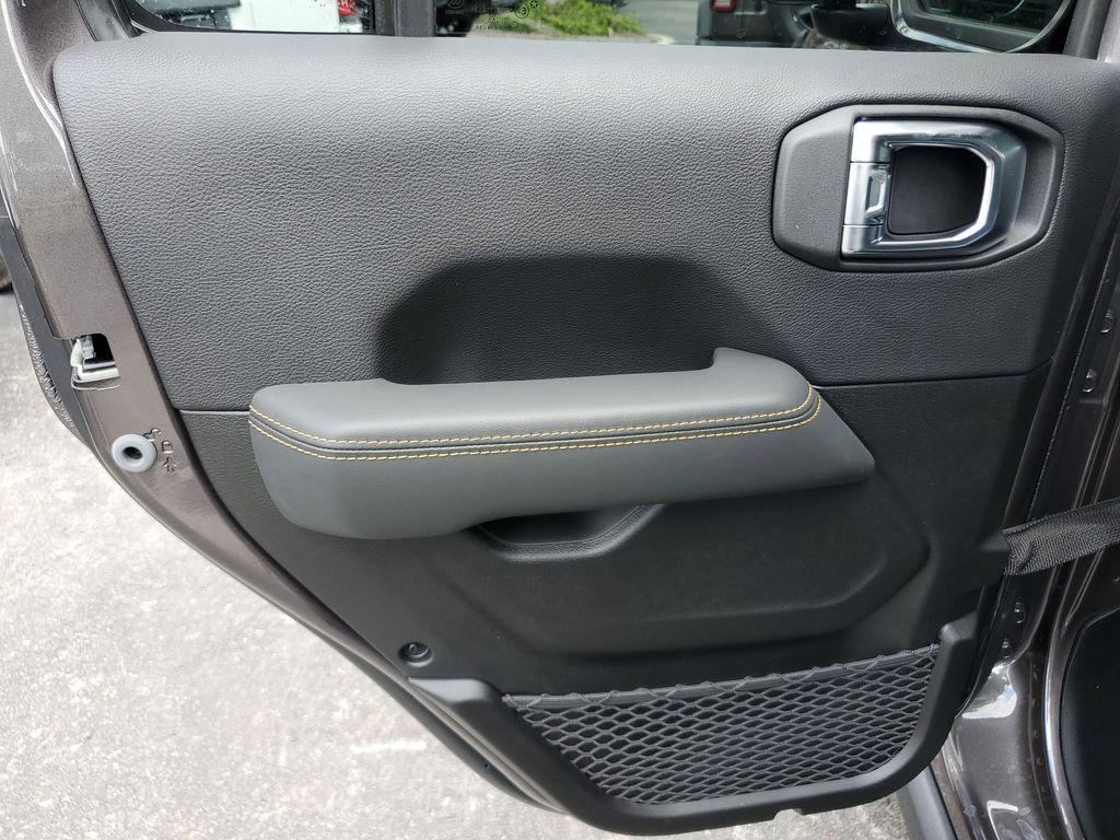new 2025 Jeep Wrangler car, priced at $48,822