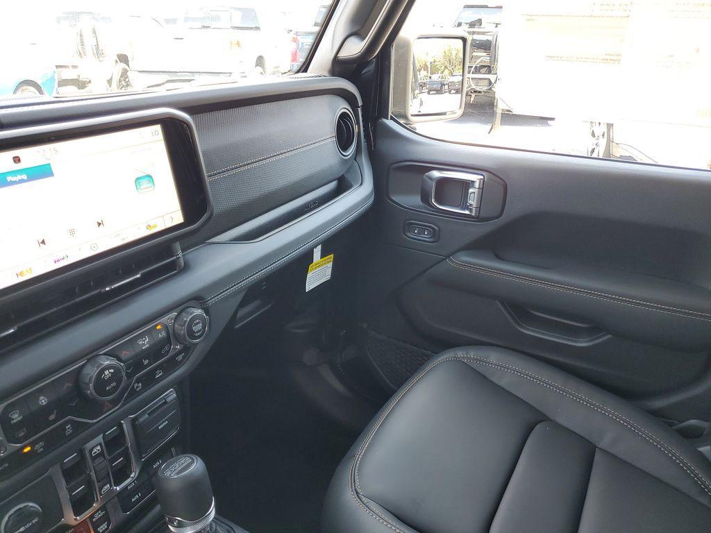 new 2025 Jeep Wrangler car, priced at $93,085