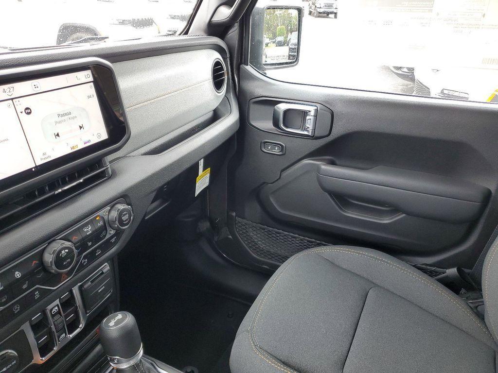 new 2025 Jeep Wrangler car, priced at $41,635
