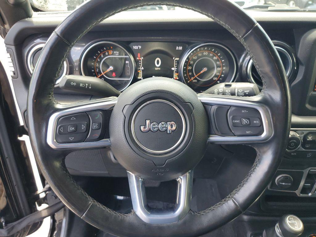 used 2021 Jeep Wrangler Unlimited car, priced at $27,490