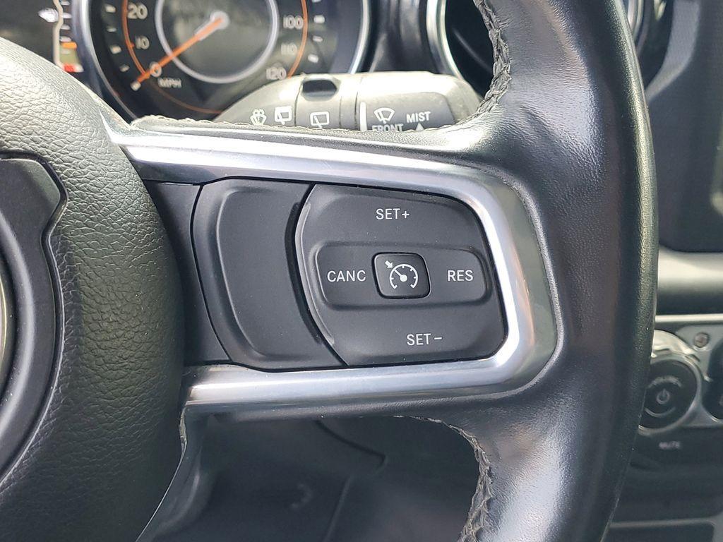 used 2021 Jeep Wrangler Unlimited car, priced at $27,490