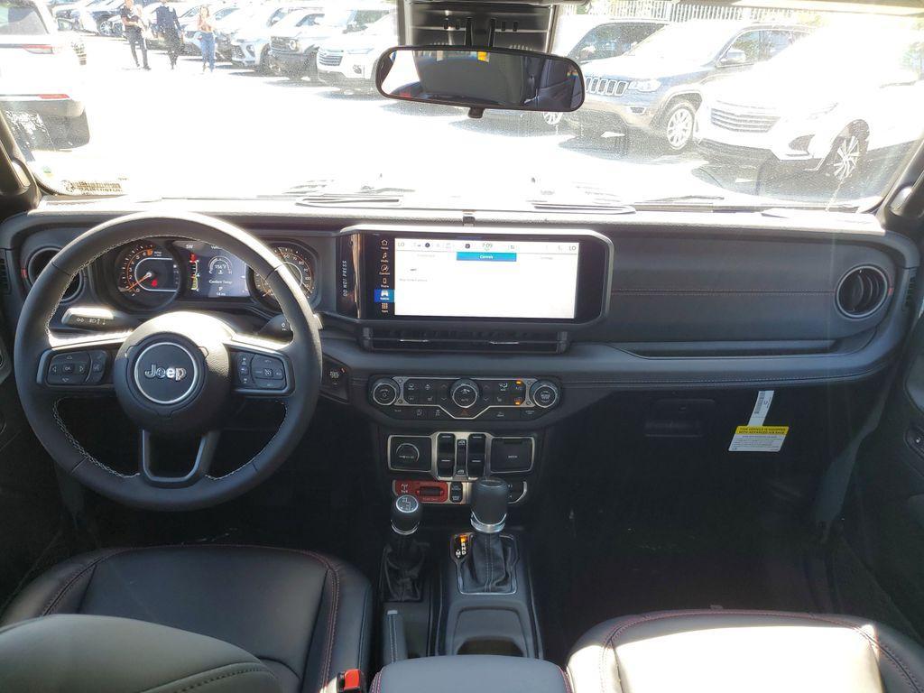 new 2025 Jeep Gladiator car, priced at $45,405