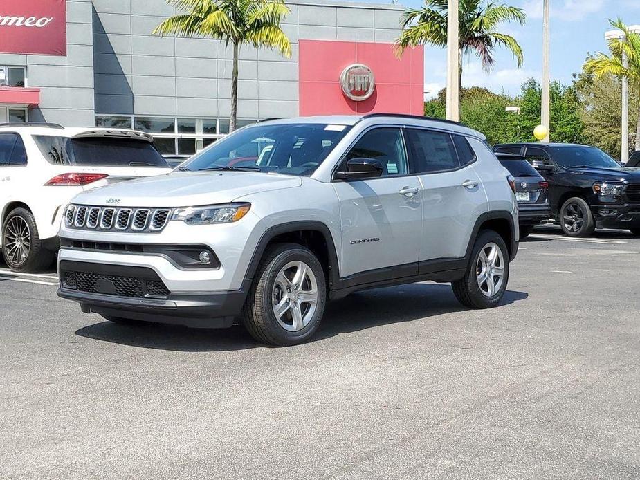 new 2024 Jeep Compass car, priced at $26,477